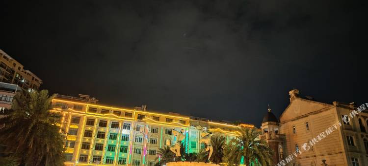 东兴万丽酒店(国门景区店)图片
