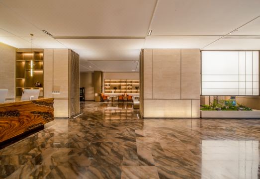 AMBER HOTELHotel Overview