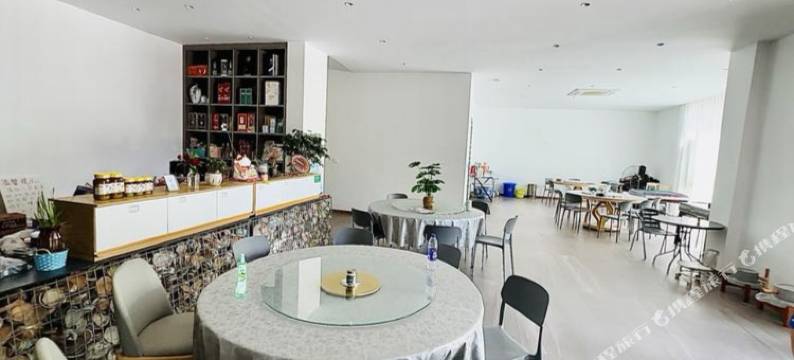 拾级而上民宿图片