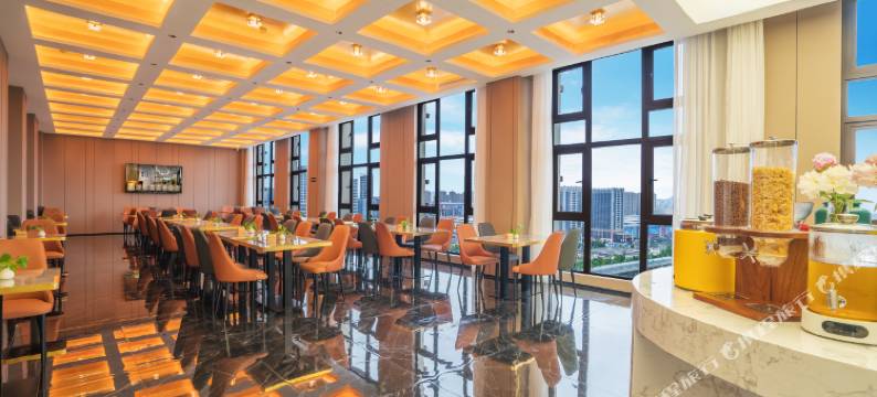 海港丽晶酒店(昆明新亚洲体育城地铁站店)图片