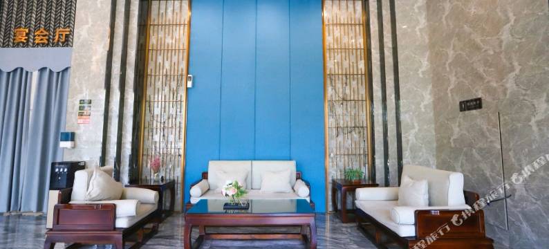 岚海电竞民宿(眉山东站店)图片