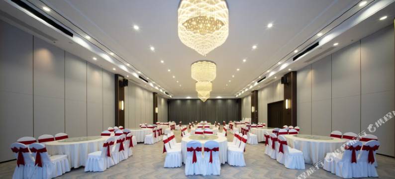 美悦设计师度假酒店(齐河智谷产业园店)图片