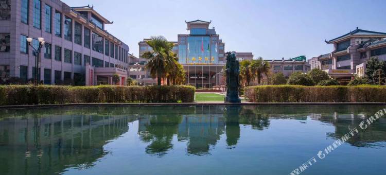 新乡国际饭店(胖东来店)图片