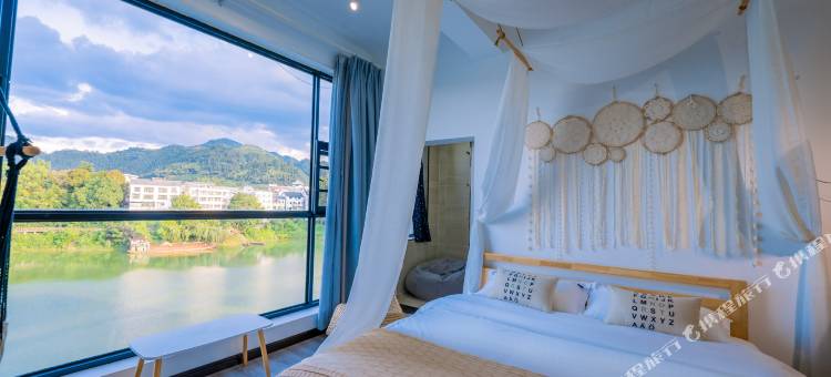 东江湖左岸民宿(黄草镇金牛岛店)图片