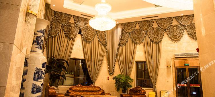 和田中洲华豫商务会议酒店(火车站店)图片