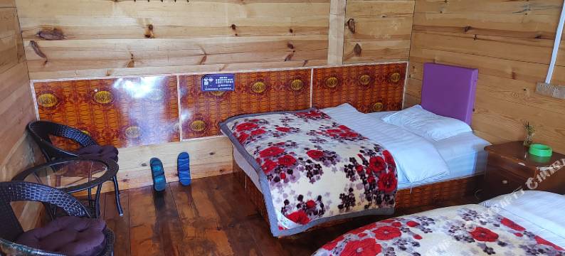 波密达杰客栈图片