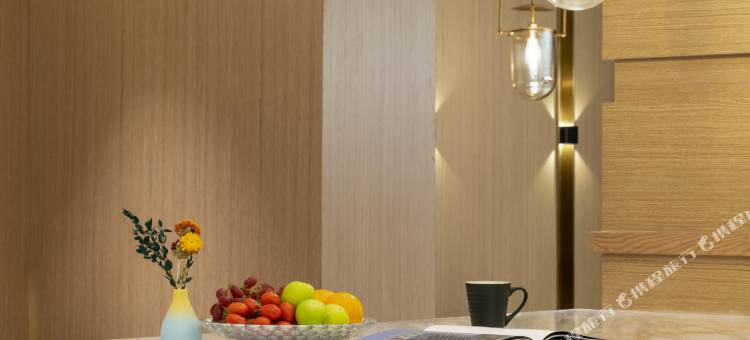 锦江白玉兰酒店(贵阳喷水池地铁站太平路网红街店)图片