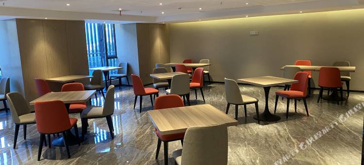 柏曼酒店(凤凰碧桂园店)图片