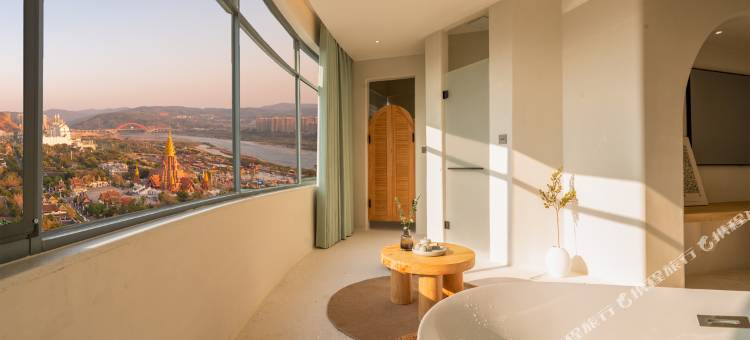 何璞·慕白|CreamCake 度假酒店(西双版纳景洪告庄星光夜市店)图片