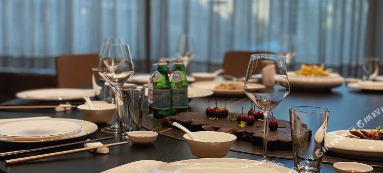 H壹酒店(开封清明上河园河南大学店)图片