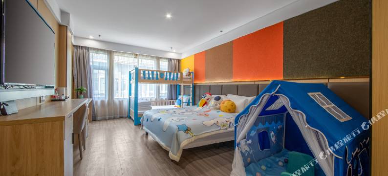 蔚蓝假日酒店(个园东关街店)图片