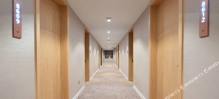 维也纳酒店(三亚湾凤凰国际机场店)图片