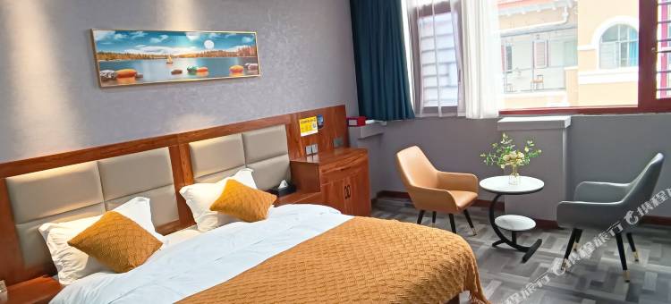 鑫福酒店(安顺西站万象城店)图片