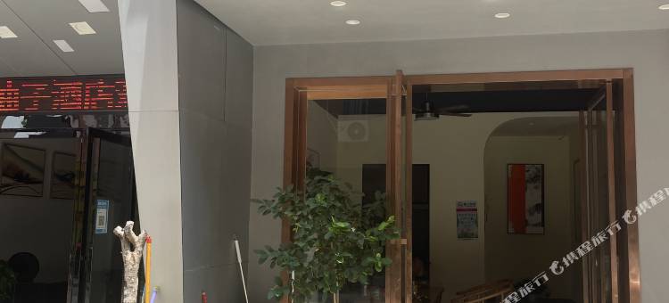 巷左酒店(林科大涉外学院店)图片