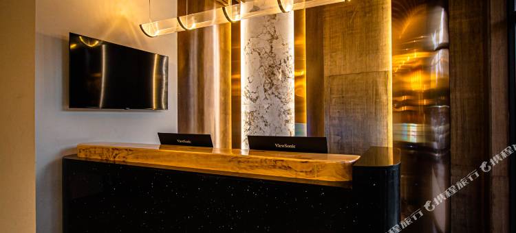 鹿栖谷酒店(包头赛罕塔拉一机店)图片