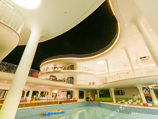 绿乐园亲子度假酒店