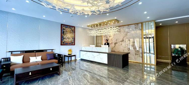 石渠云端扎溪卡饭店图片