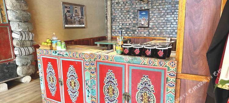 山古民宿(亚格塘店)图片