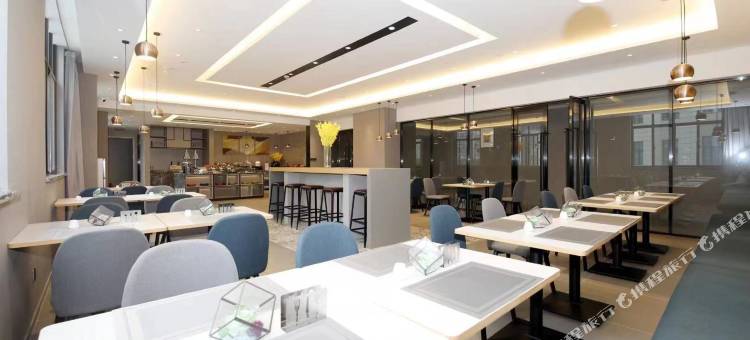 蓝湾臻选酒店(南京天生桥大道店)图片