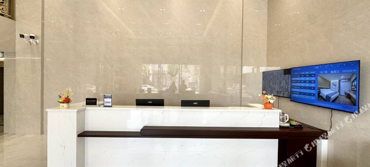 瑞盈商务酒店(广州应用科技学院肇庆校区店)图片