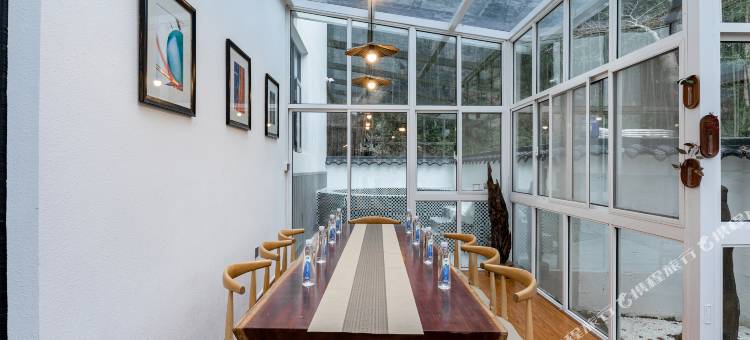 趣山野·莫干山亲子溯溪温泉度假美宿(鱼鳞坝店)图片