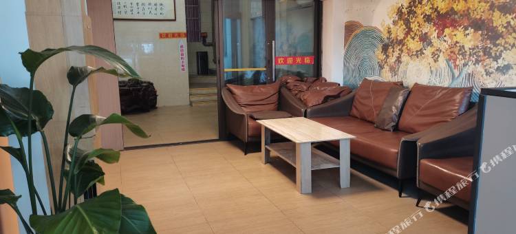 哆来咪美宿(绿岛湖地铁站店)图片