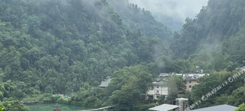 山禾悦·小筑(峨眉山清音阁景区店)图片