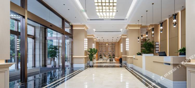 枫渡酒店(郑州经开第八大街经开中心广场地铁站店)图片