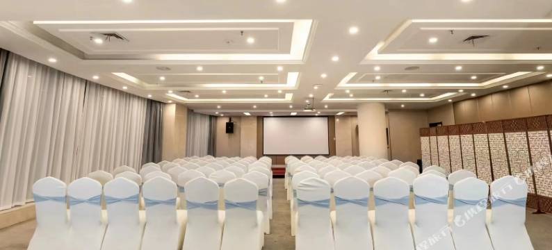 美豪·怡致酒店(南昌县澄碧湖柏岗地铁站店)图片