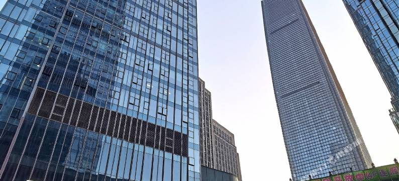 拾光阁一房一世界主题民宿(重庆观音桥步行街店)图片