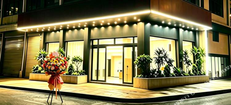 C潮酒店(南康家具城店)图片