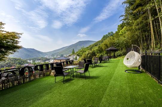 花筑悦·莫干山云迹坡温泉美墅(后坞换乘中心店)图片