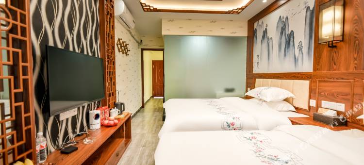 忠源scenic·原木风丨度假美宿(贵阳青岩古镇店)图片