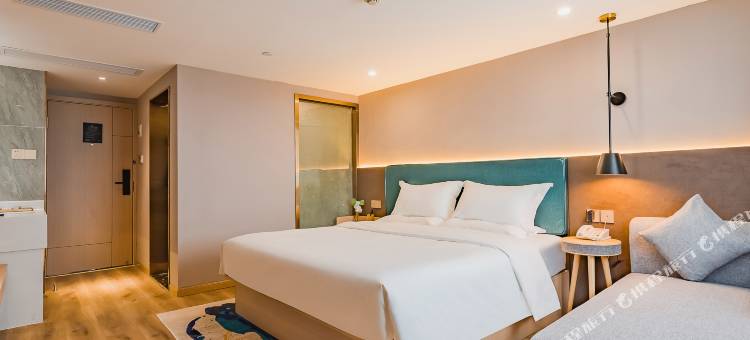 潮漫酒店(江门五邑大学三十三墟街店)图片