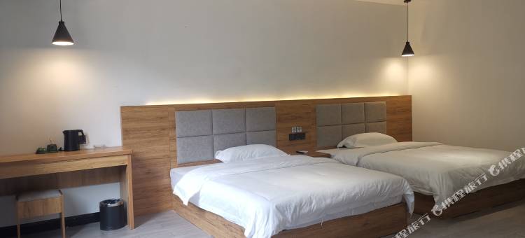 青季MINI酒店(宜昌三峡人家景区换乘中心店)图片