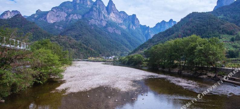 朴宿拾光民宿图片