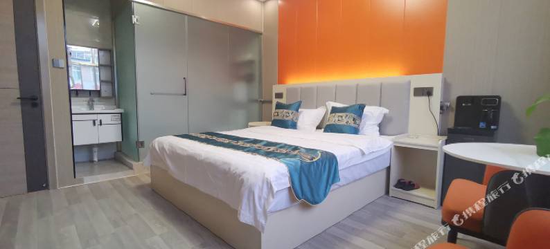 济南飞龙飞住房(济南英才学院店)图片