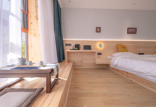 Zhuozhuo Moyuan Homestay Hotel Overview