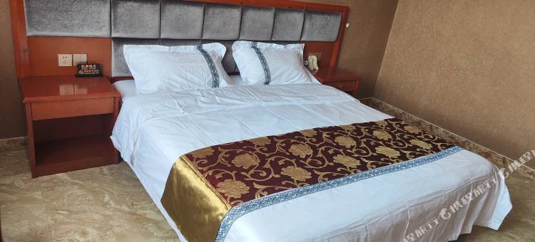 久治康赛部落大酒店图片