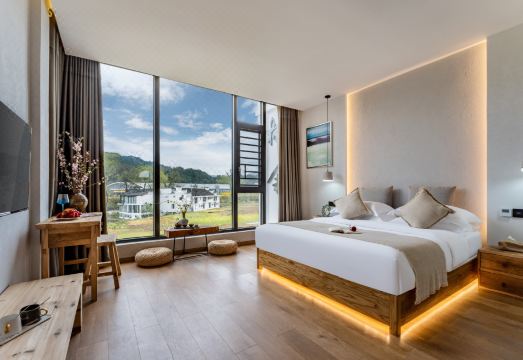 Fanjingshan Chenshe Homestay Hotel Overview