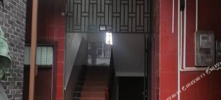 康宝民宿(恭城高铁站店)图片
