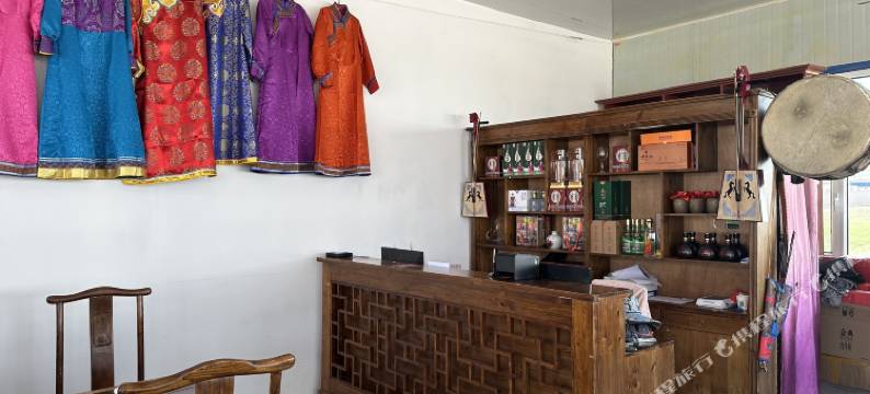 辉腾锡勒马术演艺小镇图片