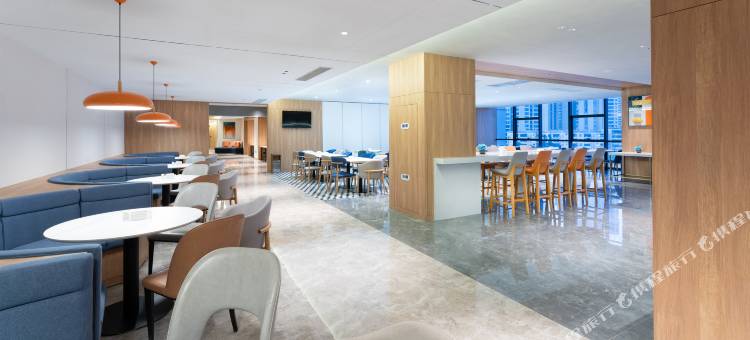 昆明雪力智选假日酒店图片