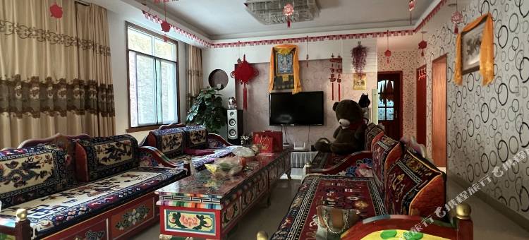小金县山河之涧民宿图片