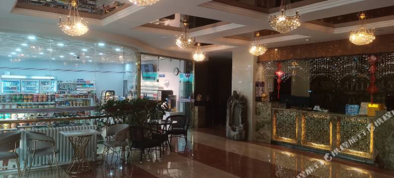 吉木萨尔庭州假日大酒店图片