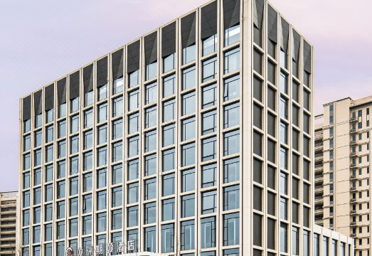 颐瑞期颐酒店外景图