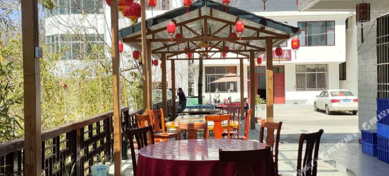 康县美丽花桥新农庄图片