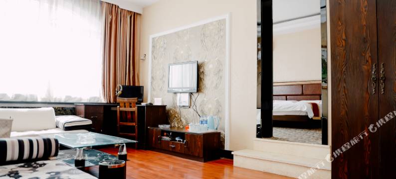 义县华天大酒店(奉国寺店)图片