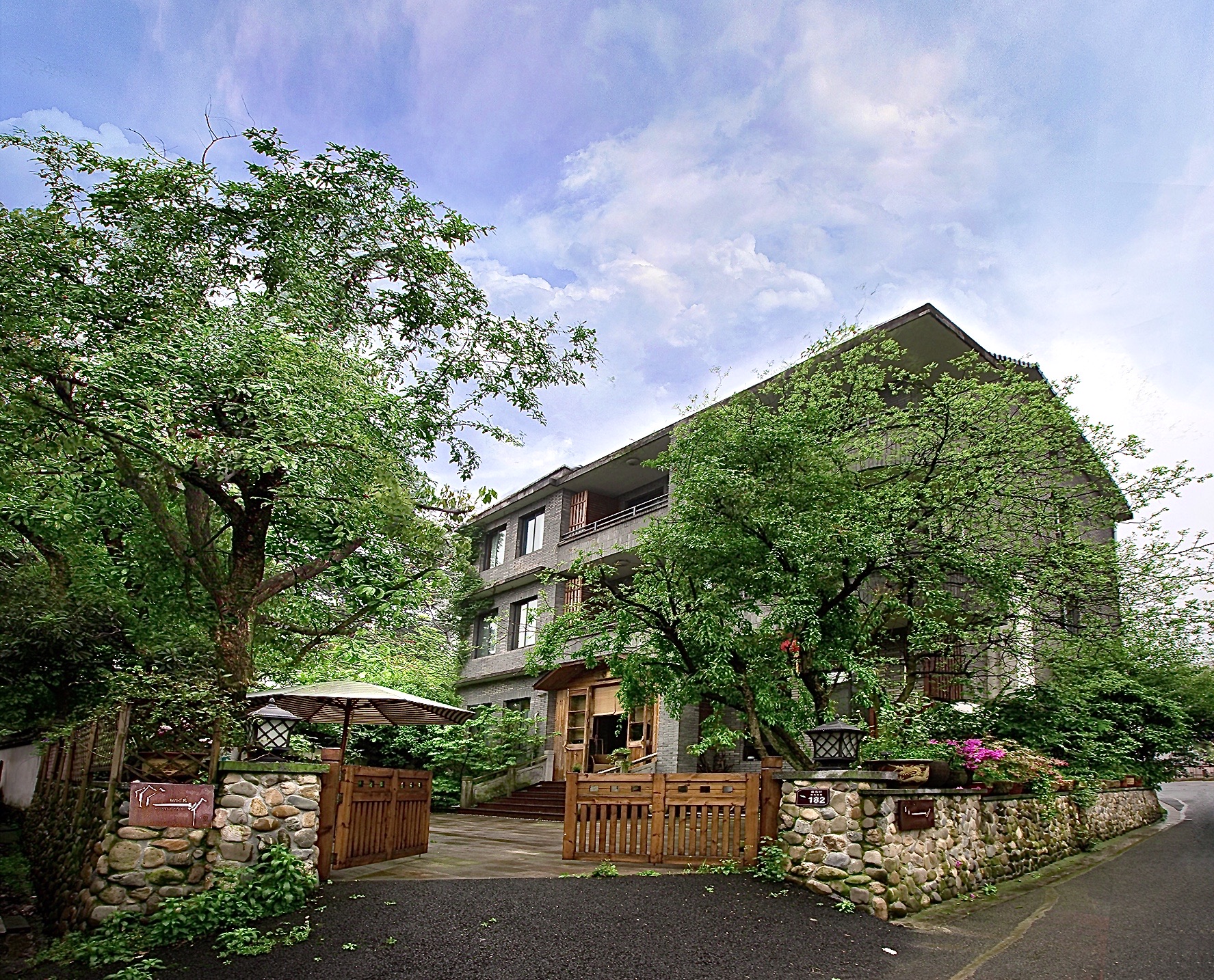 Tongshang Homestay Over view