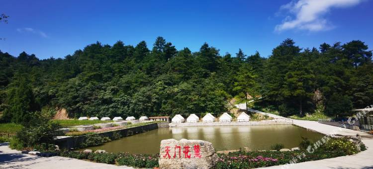 重庆黑山谷奥陶纪天门花麓森林民宿图片